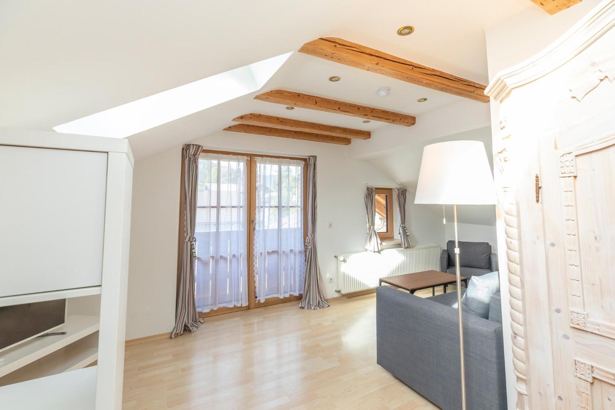 Ferienwohnung Rittersstuben Garmisch-Partenkirchen Zimmer foto
