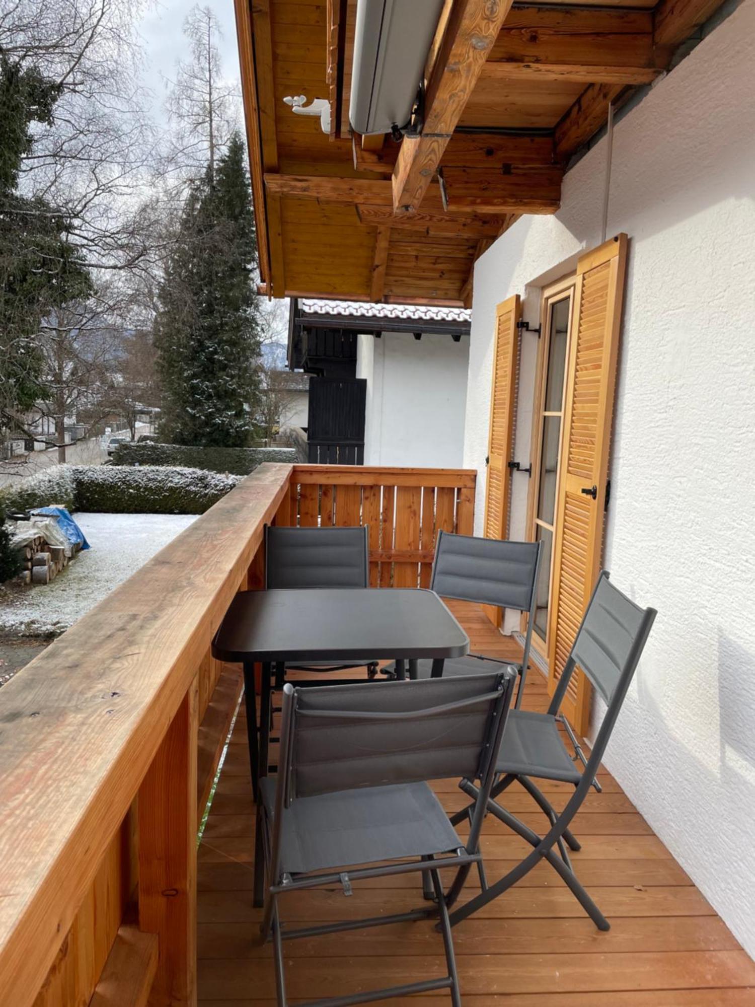 Ferienwohnung Rittersstuben Garmisch-Partenkirchen Zimmer foto
